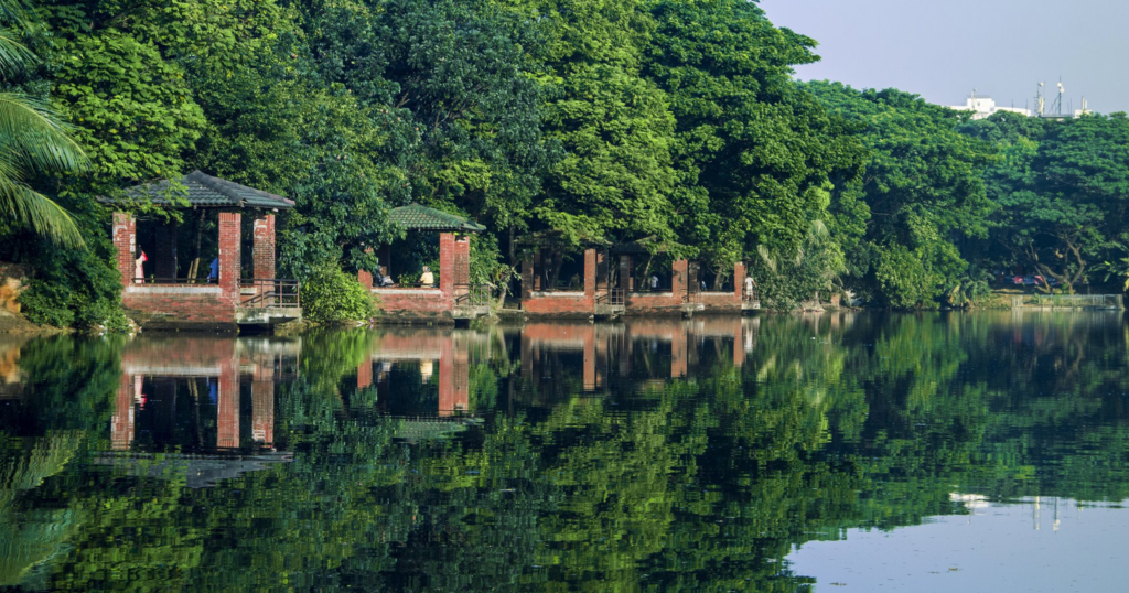 ধানমন্ডি লেক সংস্কারে ৭৫ কোটি টাকার পরিকল্পনা