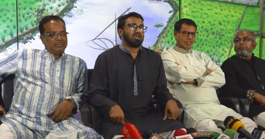 সচিবালয়ে ‘মব’ সৃষ্টির অভিযোগ জামায়াতের বিরুদ্ধে, যা বললেন রাশেদ খাঁন