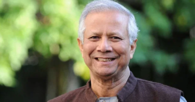 জুলাই গণঅভ্যুত্থান দিবস উপলক্ষে জাতির উদ্দেশে বিবৃতি দিচ্ছেন অধ্যাপক মুহাম্মদ ইউনূস।