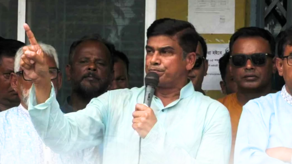 ‘ফ্যাসিবাদের সঙ্গে কোনো আপস বা আঁতাত নয়’: নেতাকর্মীদের সতর্ক করলেন ফরহাদ আজাদ