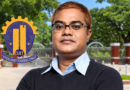 চুয়েটে প্রশাসনিক ভবনের তালা ভেঙে প্রবেশ করলেন নতুন উপাচার্য